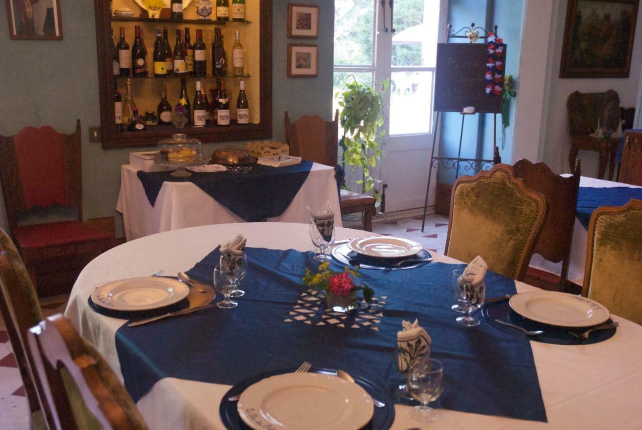 Le Clos Des Cedres B&B La Rochefoucauld Kültér fotó