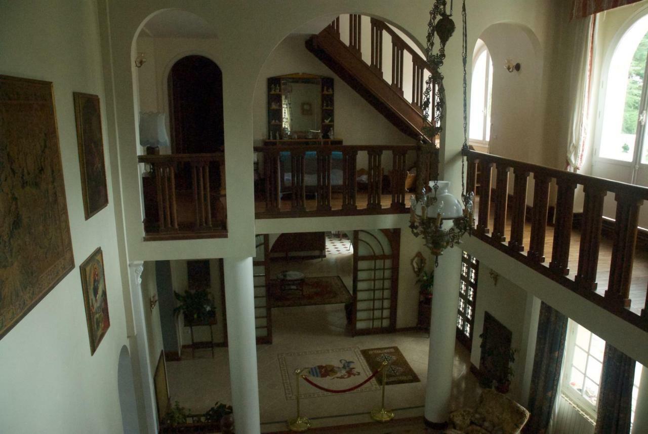 Le Clos Des Cedres B&B La Rochefoucauld Kültér fotó