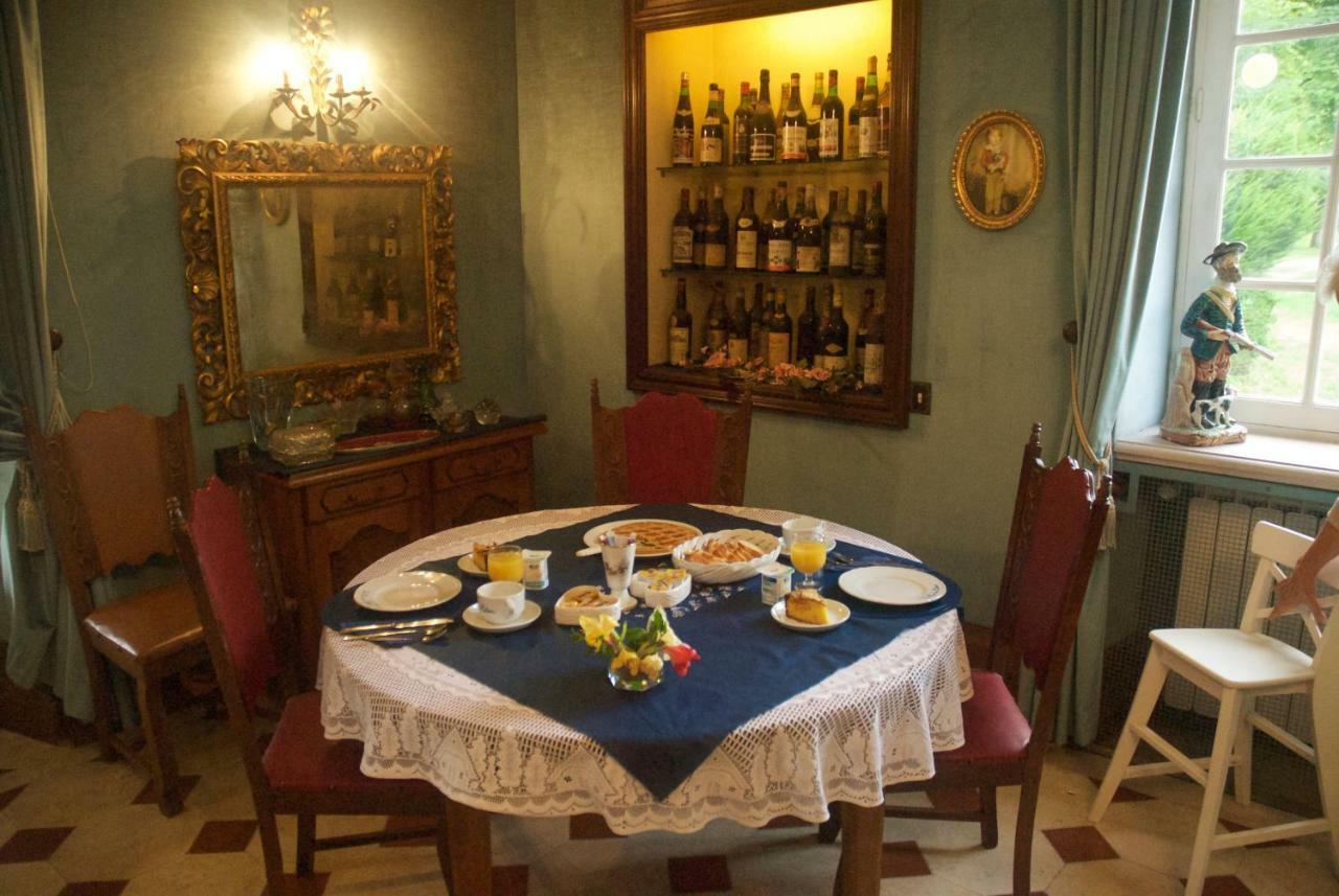 Le Clos Des Cedres B&B La Rochefoucauld Kültér fotó